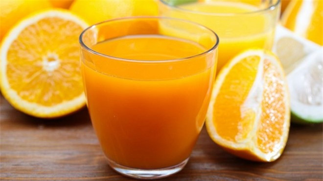 Mẹ khiến con 4 tuổi sỏi thận vì uống nước cam tươi kiểu này - Hình 2 Me khien con 4 tuoi soi than vi uong nuoc cam tuoi kieu nay-Hinh-2