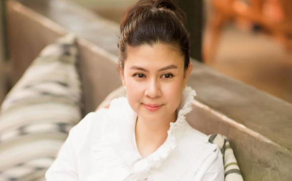 Nha hang cua Kim Thu bi tat mam tom sau man de doa-Hinh-2