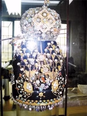 Bi an lang mo cong chua: Van bia phu quan co viet thuc dau long!-Hinh-4