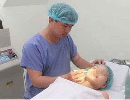 Có tới 3 cơ hội để Nguyễn Mạnh Tường có thể cứu sống chị Huyền nhưng y đều bàng quan, vô tâm, bỏ mặc khách hàng của mình, khiến chị Huyền chết tức tưởi.