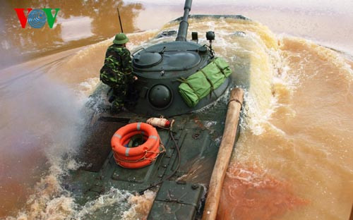 Diễn tập phòng chống bão lụt.