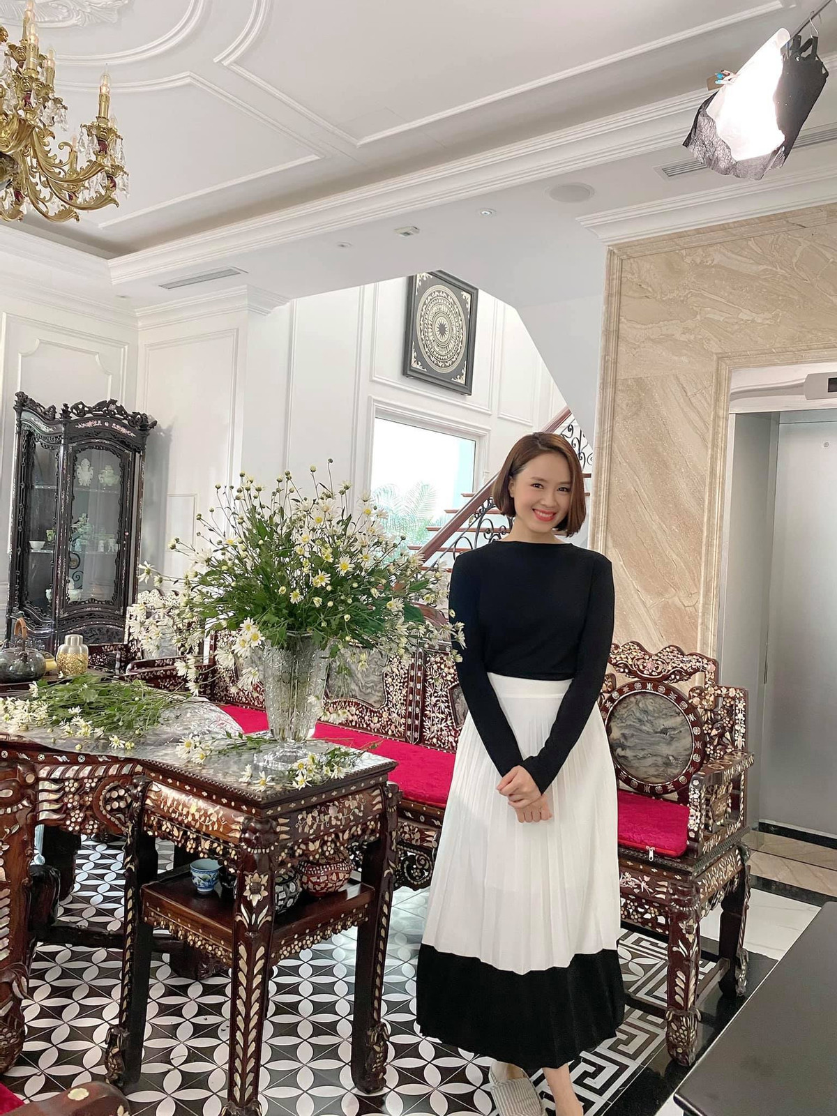 Hong Diem lay loi o hau truong phim Huong duong nguoc nang-Hinh-15