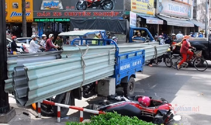 Vi sao TP.HCM muon “khai tu” xe tho so sau nam 2025