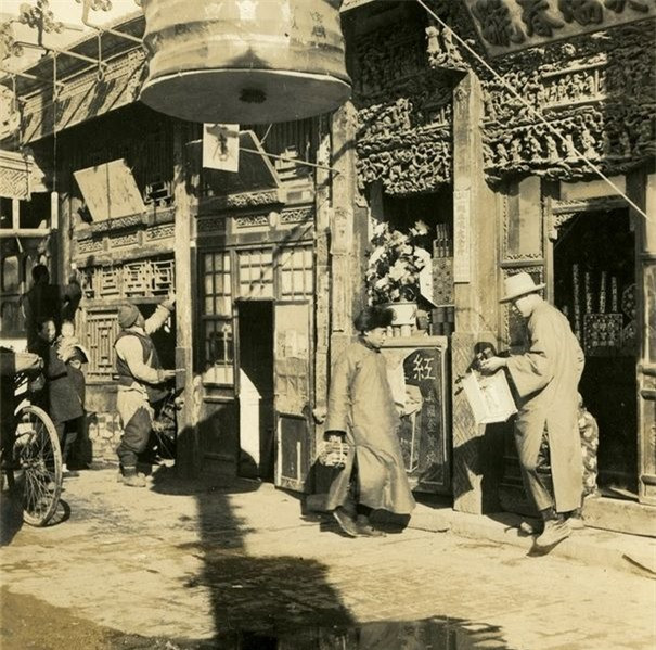 Loạt ảnh hiếm khắc họa rõ nét ngày Tết thời nhà Thanh ảnh 7