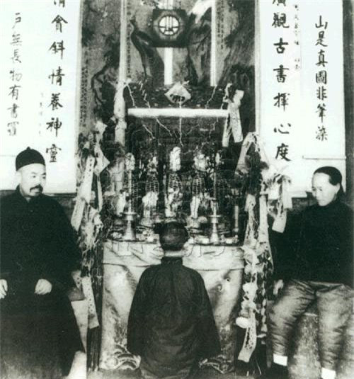 Loạt ảnh hiếm khắc họa rõ nét ngày Tết thời nhà Thanh ảnh 8