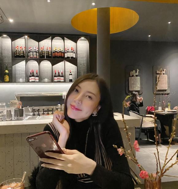 Chong CEO bi Vu Ngoc Cham phat hien co quy den-Hinh-5