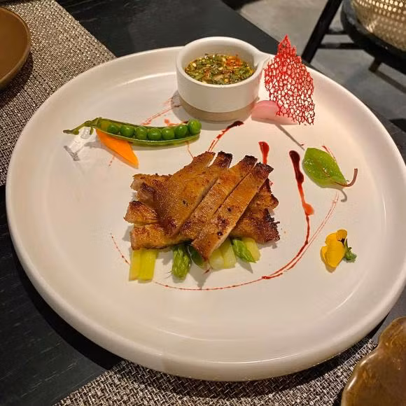 Chong CEO bi Vu Ngoc Cham phat hien co quy den-Hinh-8