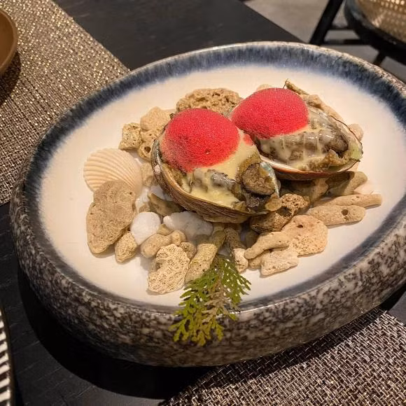 Chong CEO bi Vu Ngoc Cham phat hien co quy den-Hinh-6