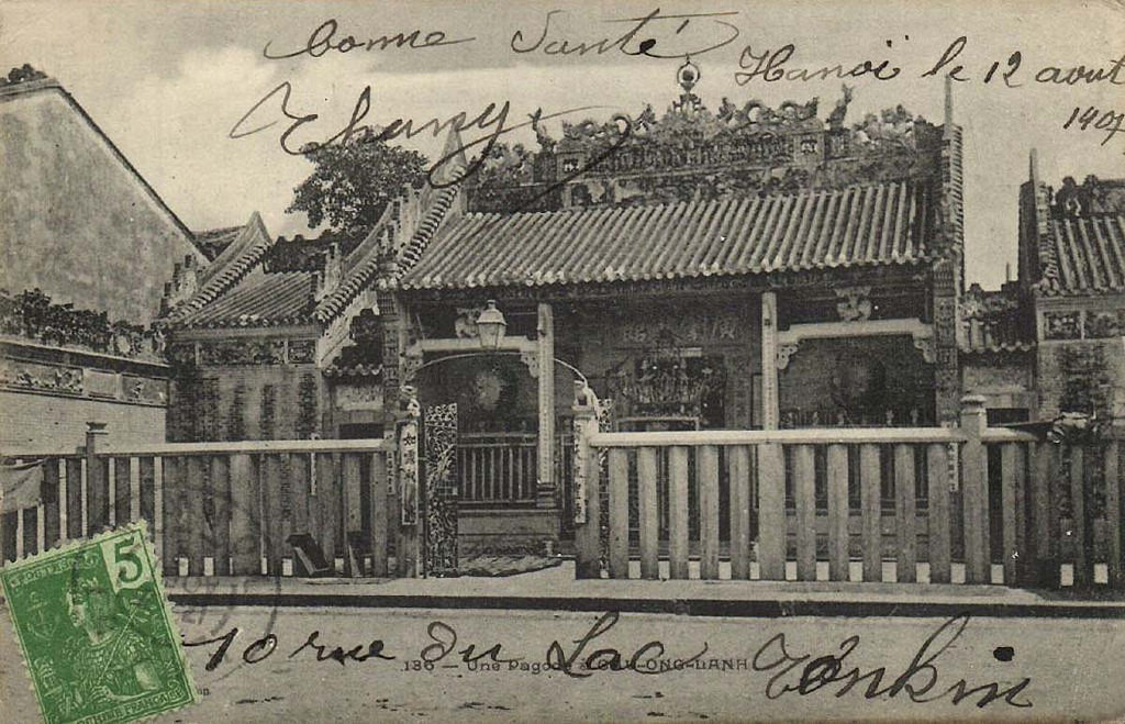 Hội quán Quảng Triệu trên một bưu thiếp đầu thế kỷ 20. Ngoài lễ vía Bà là ngày lễ lớn nhất của hội quán Quảng Triệu. Ngoài ra còn những ngày lễ khác cũng được cúng lớn như Tết Nguyên đán, Tết Nguyên tiêu, Tết Trung thu, ngày vía của các vị thần khác thờ trong hội quán.