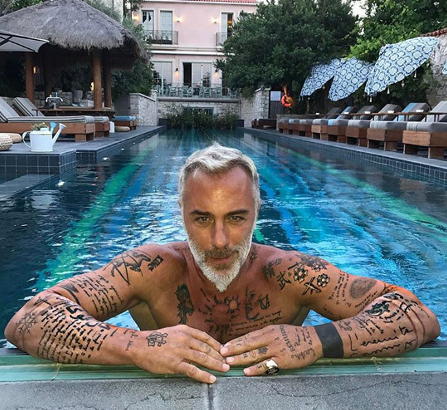 Cuoc song trong mo cua “soai ca” ty phu 50 tuoi