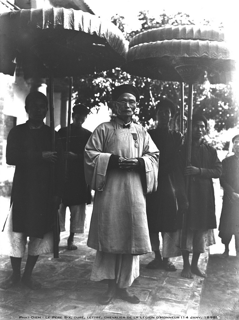 Một bức ảnh khác của Linh mục Phêrô Trần Lục, 1898. Ảnh: André Salles.