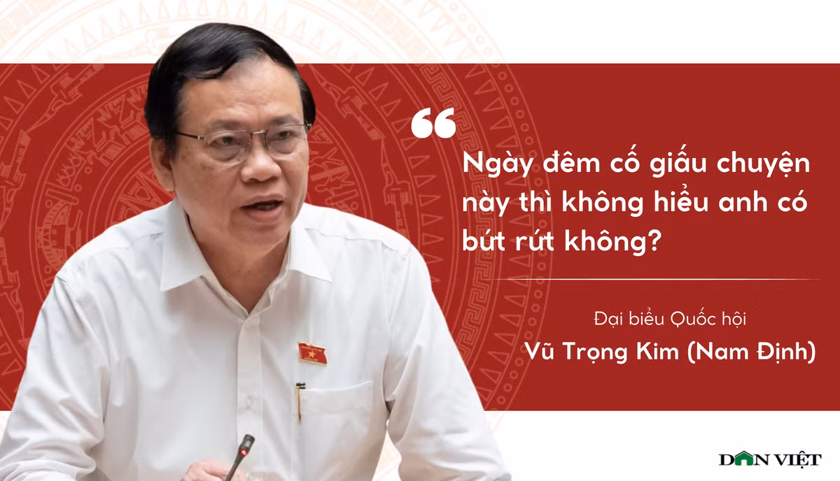 Về việc Chủ nhiệm Ủy ban kiểm tra Tỉnh ủy Bắc Ninh sử dụng bằng giả, trao đổi với báo chí ngày 2/11, đại biểu Vũ Trọng Kim (đoàn Nam Định) cho rằng, đây là biểu hiện của cán bộ thoái hóa, biến chất, không thể chấp nhận được."Đây là hành vi có ý thức, mà ngày đêm cố giấu chuyện này thì không hiểu anh có bứt rứt không?”, ông Kim đặt câu hỏi và cho rằng, danh dự của người cán bộ không còn nữa, gây ảnh hưởng đến gia đình, dòng họ, quê hương. Đồng thời, cũng ảnh hưởng đến tổ chức.