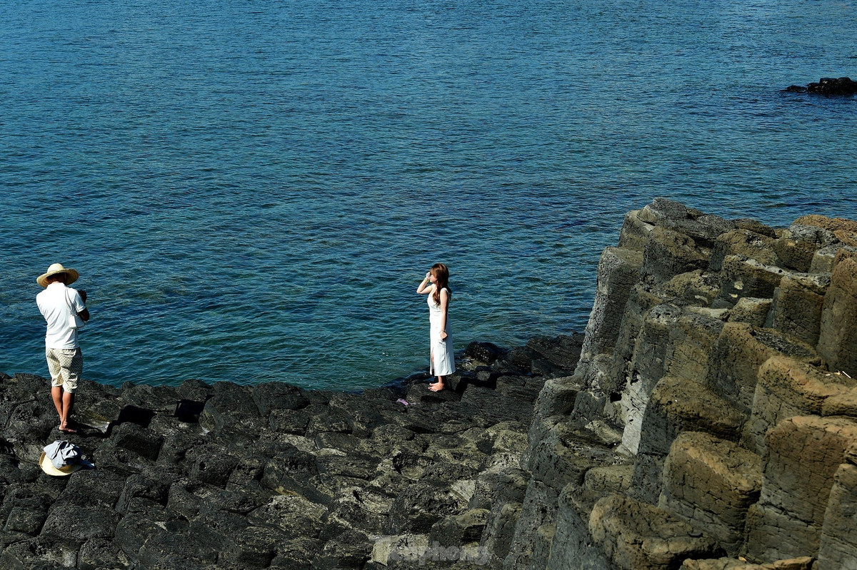 Ghenh Da Dia, tuyet tac dieu ky hang tram trieu nam tuoi o Phu Yen-Hinh-11