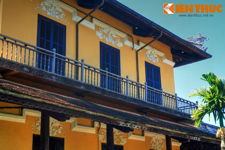 Năm 1950, công trình được cải tạo làm tư thất của cựu hoàng Bảo Đại, lúc này đã được tấn phong làm Quốc trưởng.