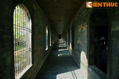 Theo anh Vũ Tiến Đôn, chủ nhân của Long Island, lâu đài do anh tự thiết kế và tham gia xây công trình.