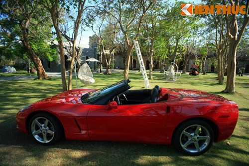 Với kiến trúc độc đáo và không gian lãng mạn, Long Island đã được nhiều cặp uyên lựa chọn làm địa điểm chụp ảnh cưới.