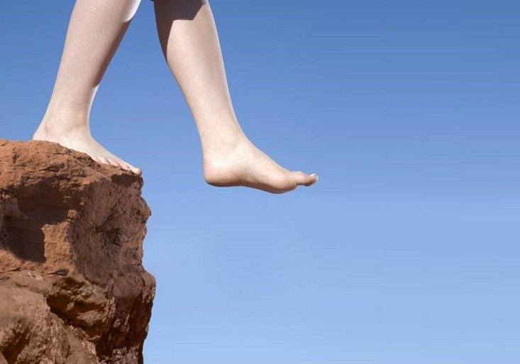 Ngủ mơ thấy vực sâu là điềm báo gì? Lành hay dữ? - Hình 2 Ngu mo thay vuc sau la diem bao gi? Lanh hay du?-Hinh-2