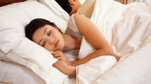 Vợ tìm của lạ để giải quyết nhu cầu, chồng biết chỉ nín lặng - Hình 2 Vo tim cua la de giai quyet nhu cau, chong biet chi nin lang-Hinh-2