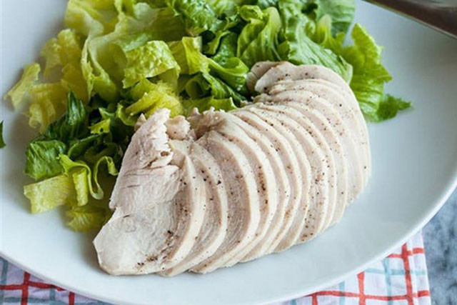 5 mon an, 3 mon uong mau trang la 