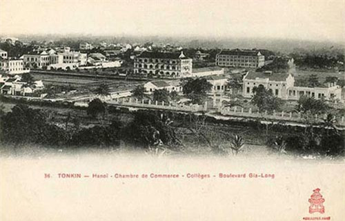 ##sc### Phòng Thương mại trên đại lộ Gia Long. Hiện nay là phố Bà Triệu. 