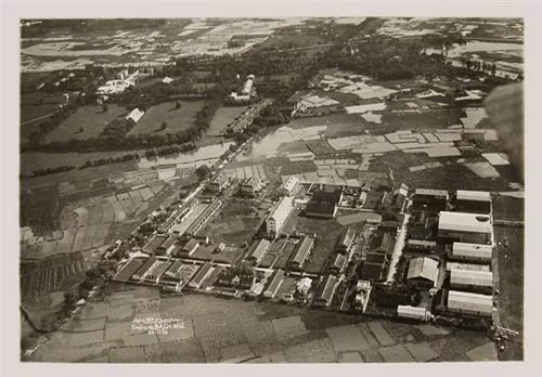  Trung tâm Hàng Không của Pháp ở khu vực sân bay Bạch Mai Hà Nội, 