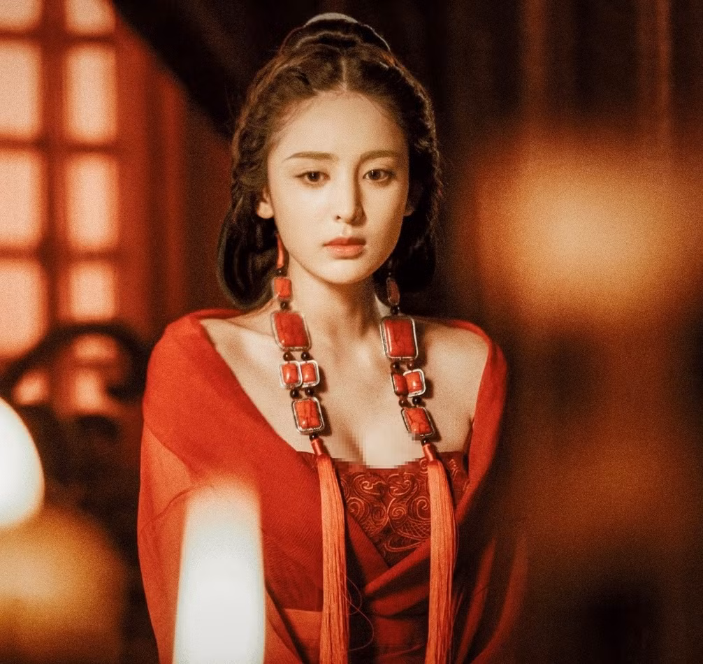 Nhung my nhan vao vai Dieu Thuyen