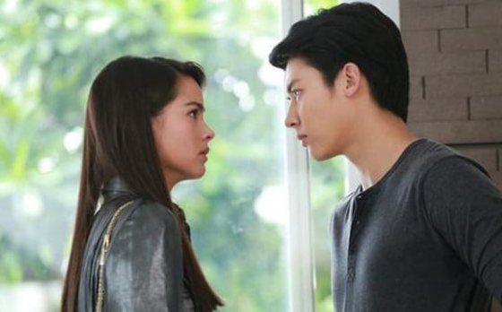 Sap cuoi ban gai lam mot viec khien toi dut khoat chia tay