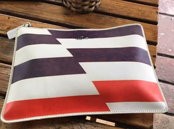 Nguoi dan Viet chi tien trieu de sua tui xach khong dang tien-Hinh-4