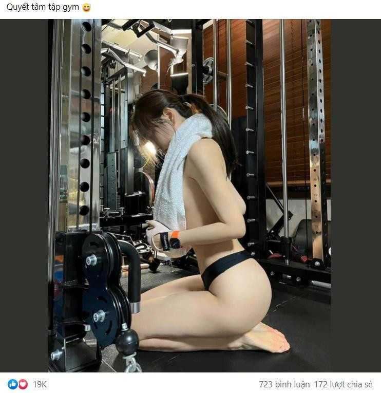 Di tap gym, gai xinh gay soc tren coi sach duoi quan lot khe