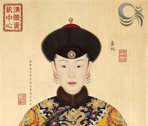 Ngam nhan sac 11 nguoi vo cua vua Can Long-Hinh-4