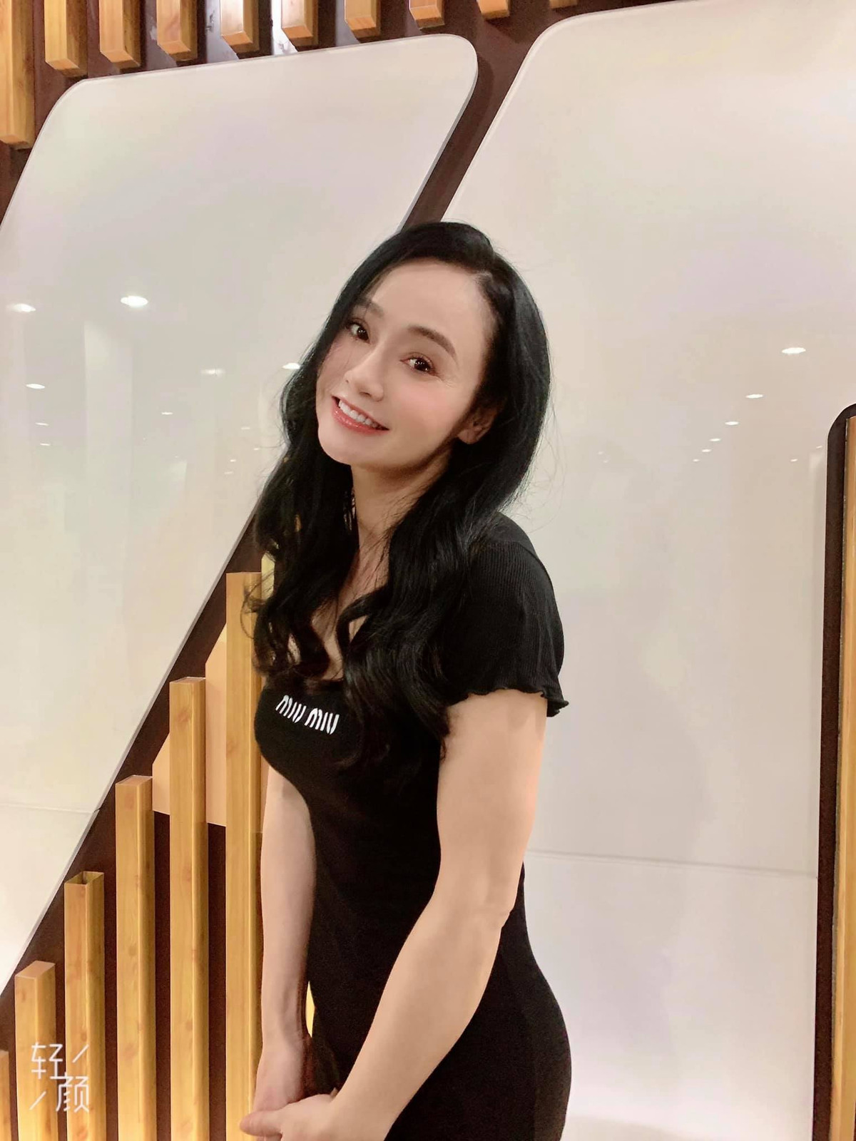 Quach Thu Phuong tre va sexy hon han ba Xuan 