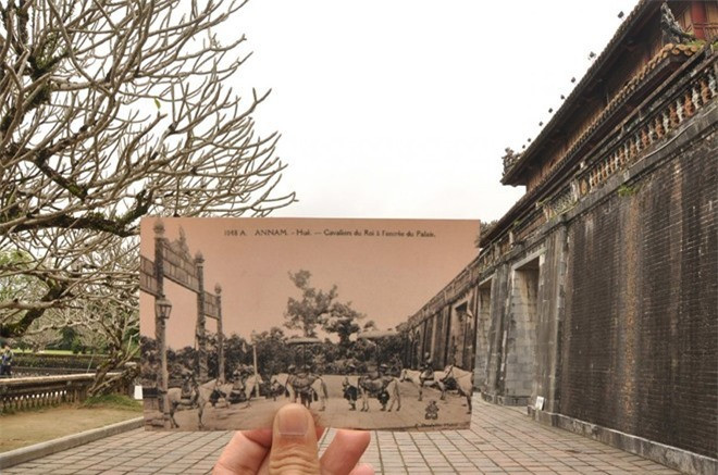 Quân lính bên ngoài kinh thành Huế cuối thập niên 40 của thế kỷ 20.