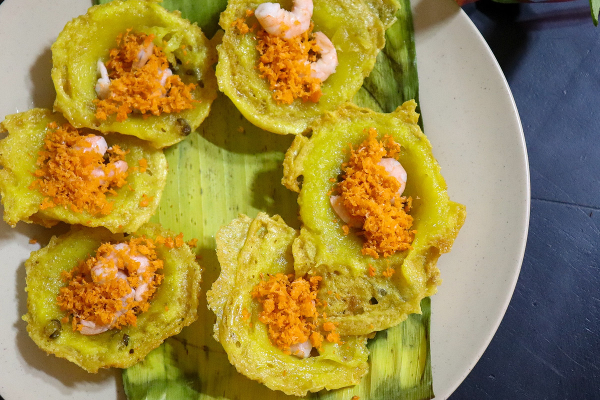 Quan banh xeo o quan 8 hut khach nho tranh tuong 3D-Hinh-2