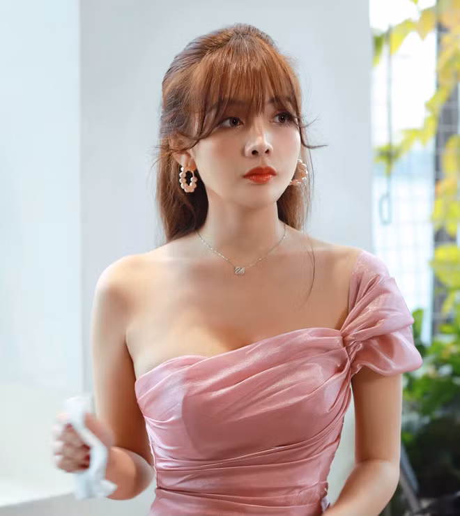 Chang trai nhiet tinh tha thinh nhung tu choi hen ho-Hinh-4