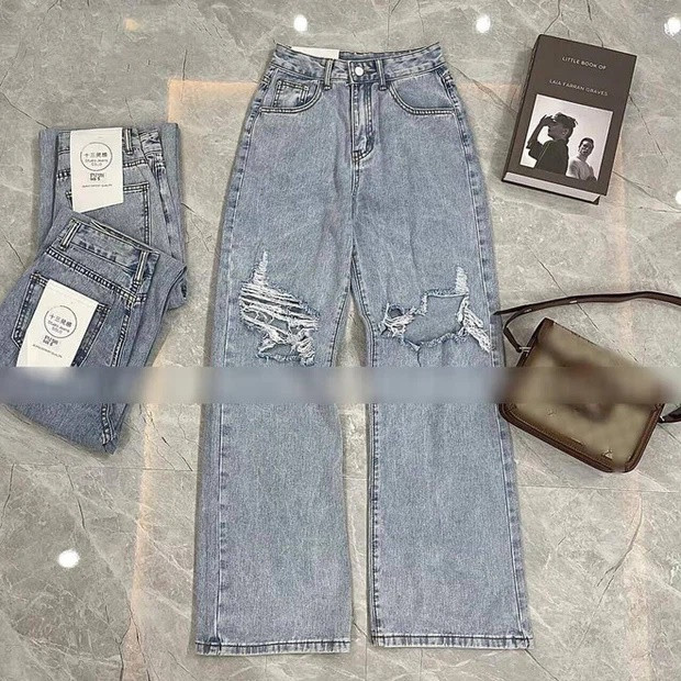 Bi hai mua hang online: 