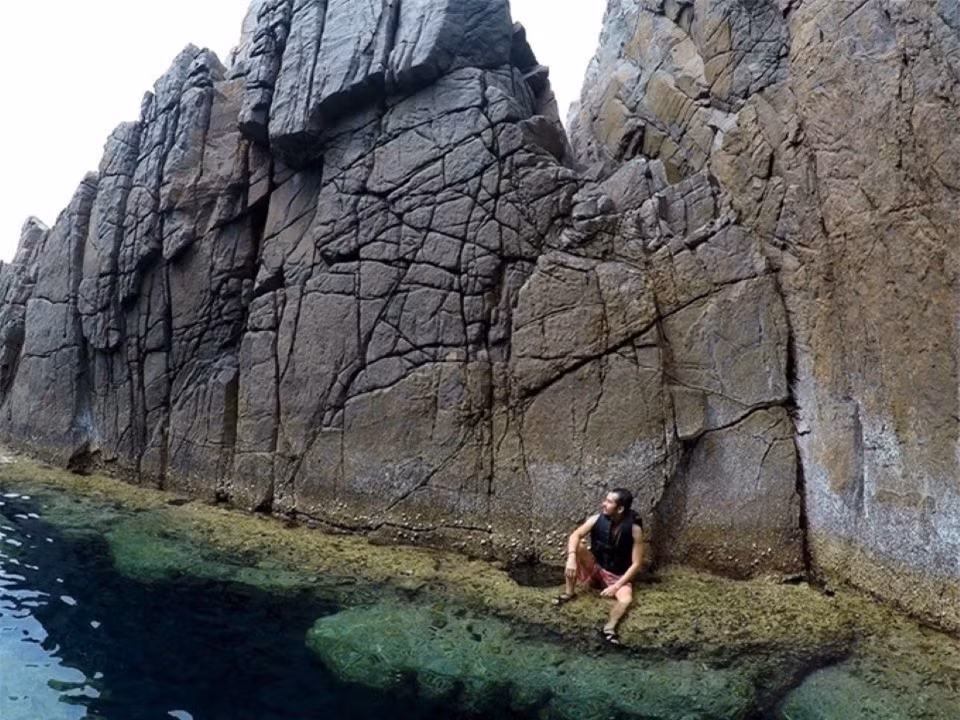 Ngắm "hồ bơi giữa biển" Việt Nam y hệt cảnh Bắc Âu ảnh 6