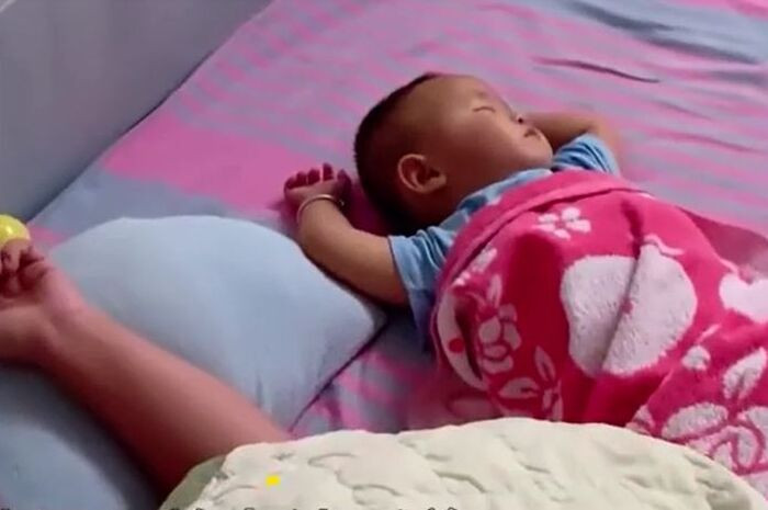 Chong dau don khi phat hien bi mat cua nguoi vo moi sinh con-Hinh-2