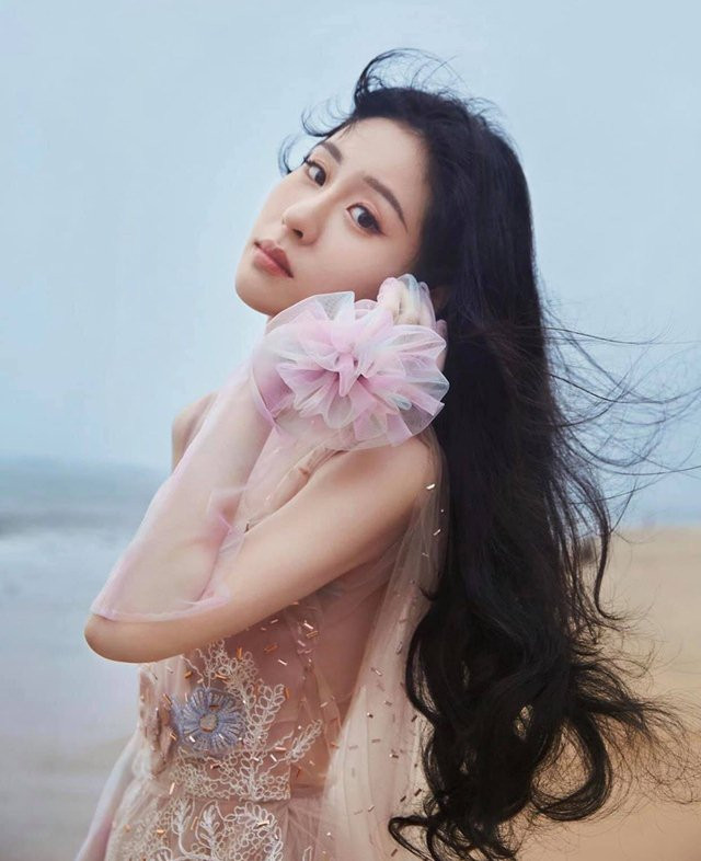 4 my nhan Hoa ngu sinh con nhung chua mot lan mac ao cuoi