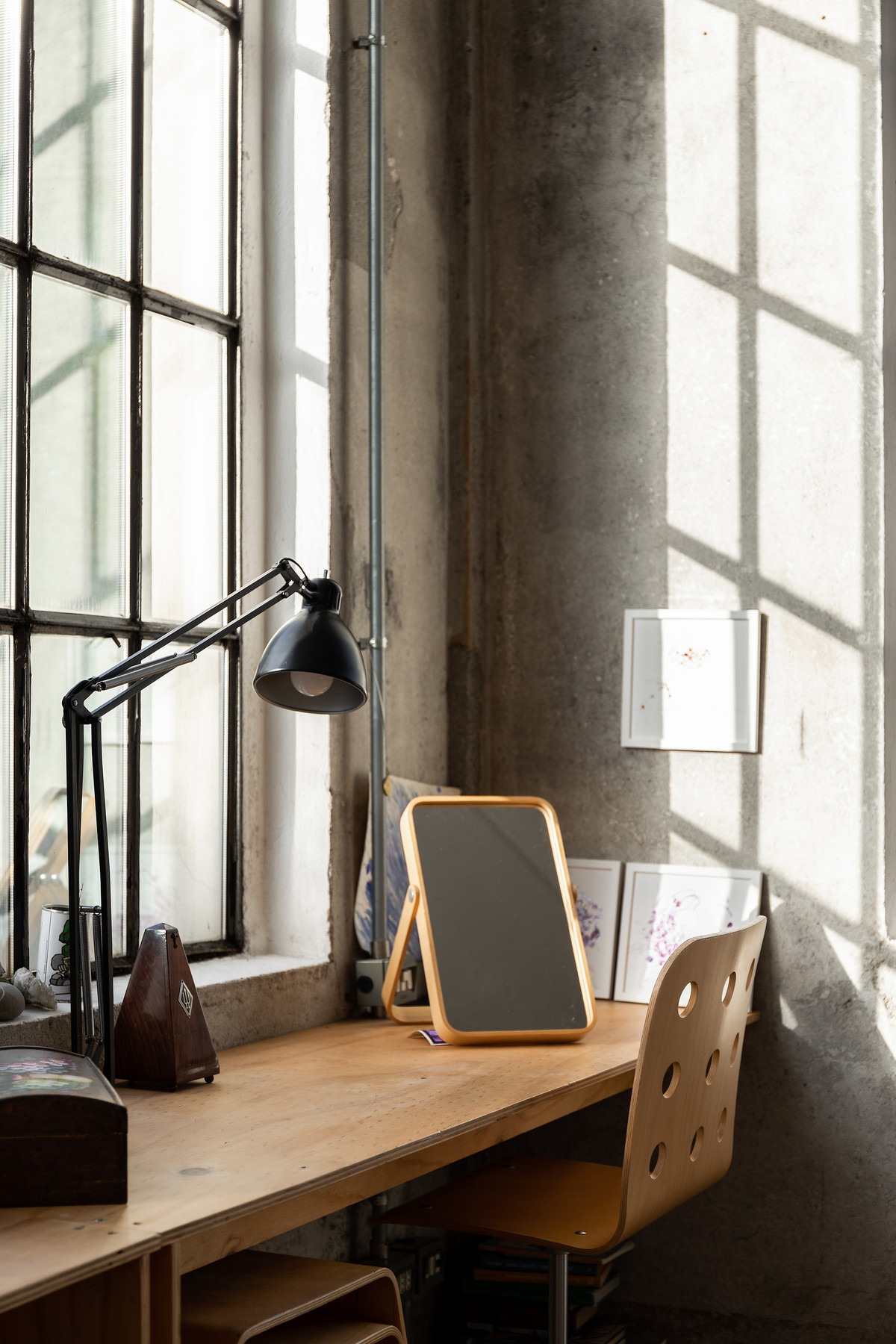 4 buoc trang tri nha cua theo phong cach Industrial-Hinh-6