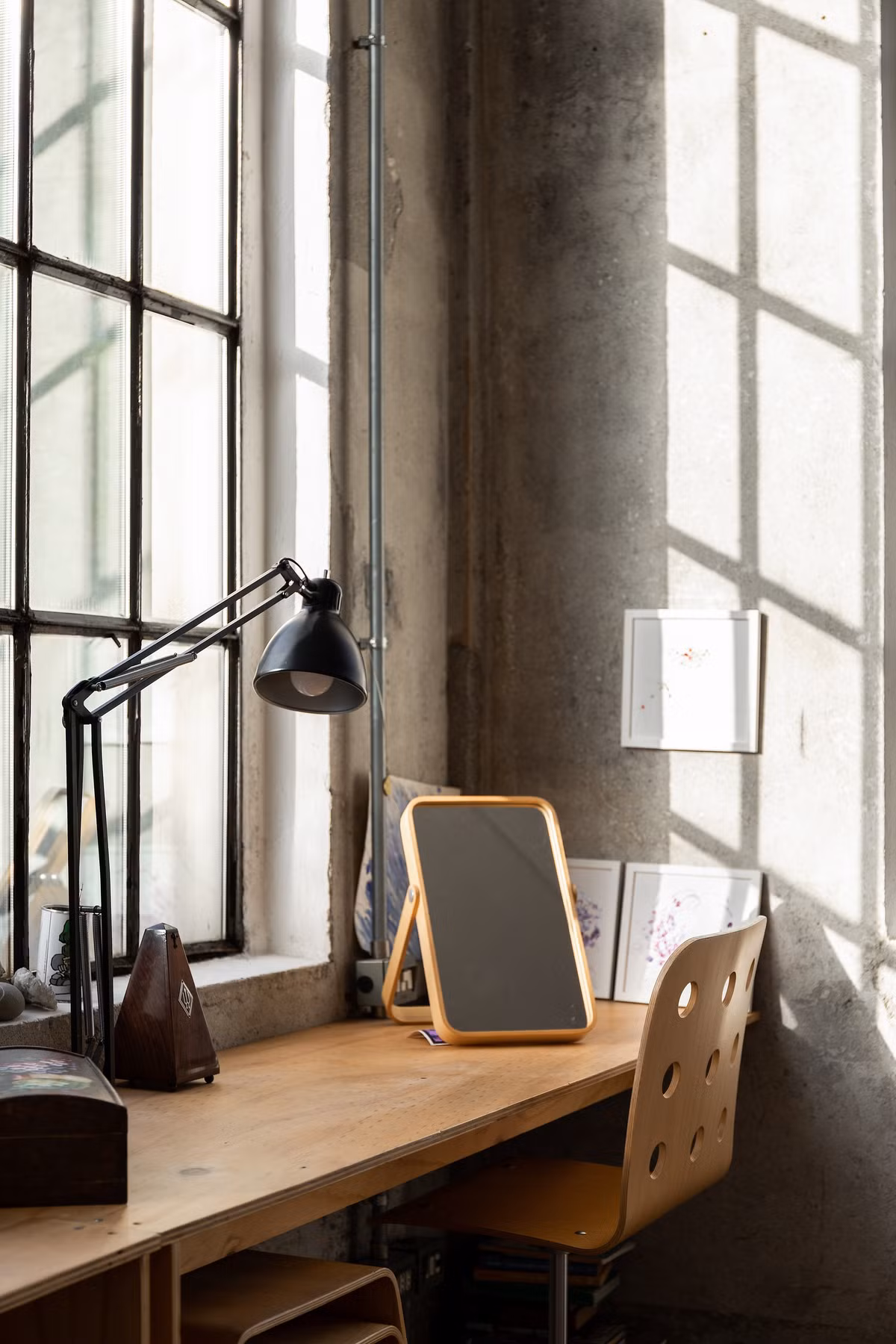 4 buoc trang tri nha cua theo phong cach Industrial-Hinh-6