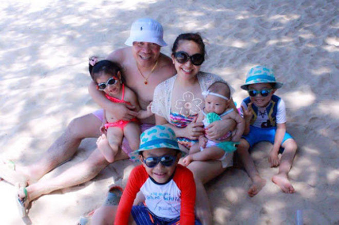 tuổi 34, Lưu Hà đã có 4 con (2 trai, 2 gái) và cuộc sống hôn nhân viên mãn.