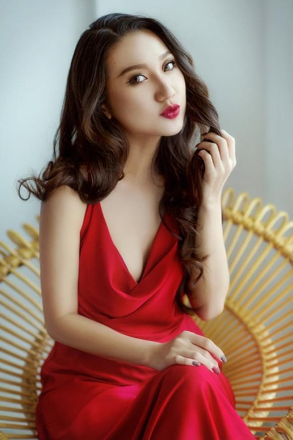 My nhan Viet vuot qua cu soc vi huy hon sat ngay cuoi nhu the nao?-Hinh-18