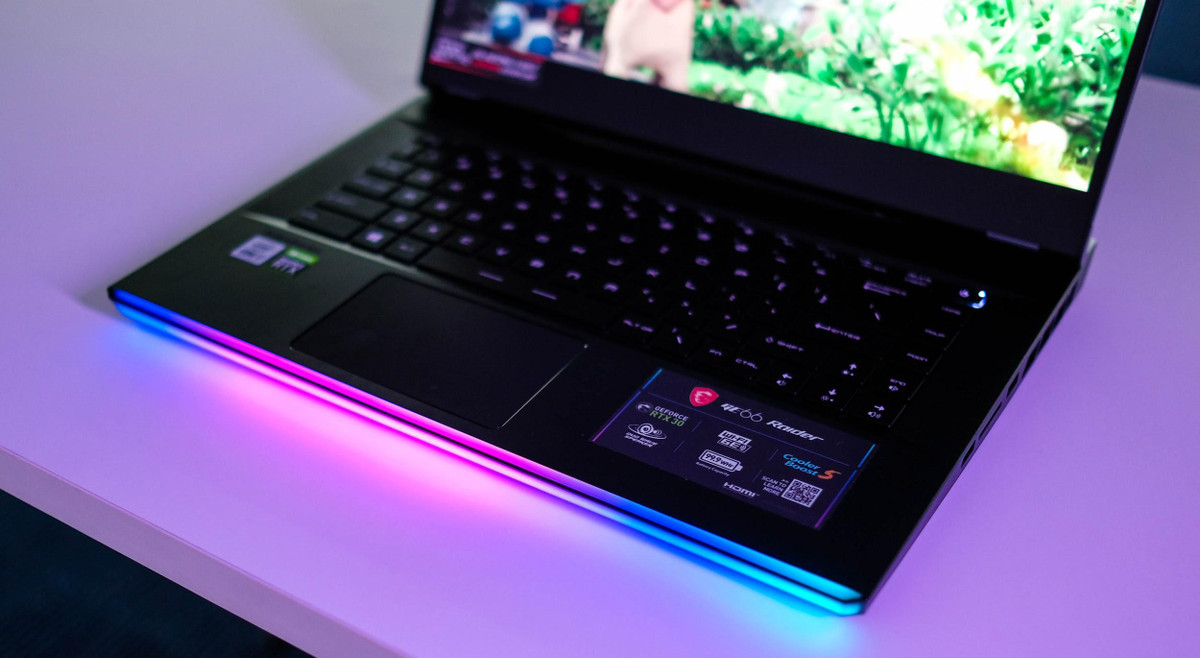 Co gi trong mau laptop gaming cao cap GE66 Raider 10UG-Hinh-4