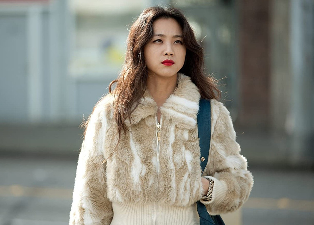 Sau khi lệnh cấm được gỡ bỏ, Thang Duy tham gia vào một số bộ phim như Truy tìm người hoàn hảo, Thời đại hoàng kim, Truy lùng quái yêu. Tuy nhiên, độ nổi tiếng của cô đã không còn, khó có cơ hội vực dậy tên tuổi. Người đẹp quyết định tạm ngừng nghiệp diễn, sang Anh du học. Gần đây, 163 cho biết Lý Liên Kiệt dự định mời Thang Duy diễn xuất trong siêu phẩm được đầu tư kinh phí 220 triệu USD - Dạ vưu thương của ông.