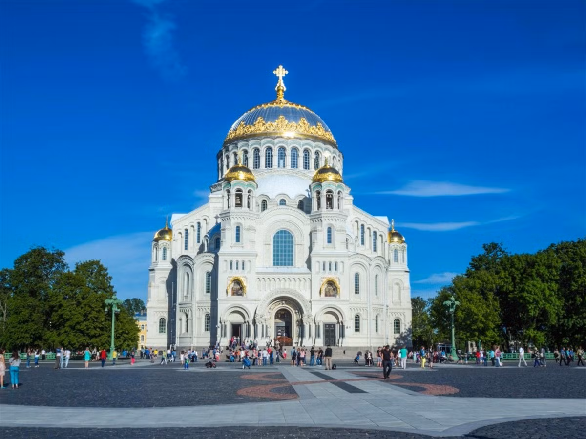 Nhung ky quan o St. Petersburg - Diem den hap dan nhat chau Au-Hinh-17
