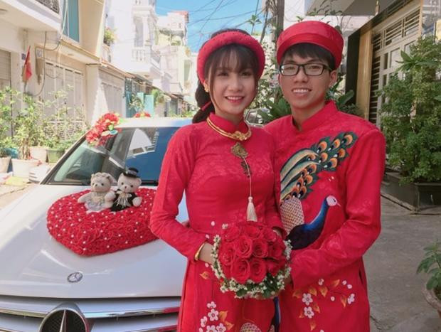 Vo chong Thanh Tran an sach anh doi, huy follow nhau nua roi nay-Hinh-5