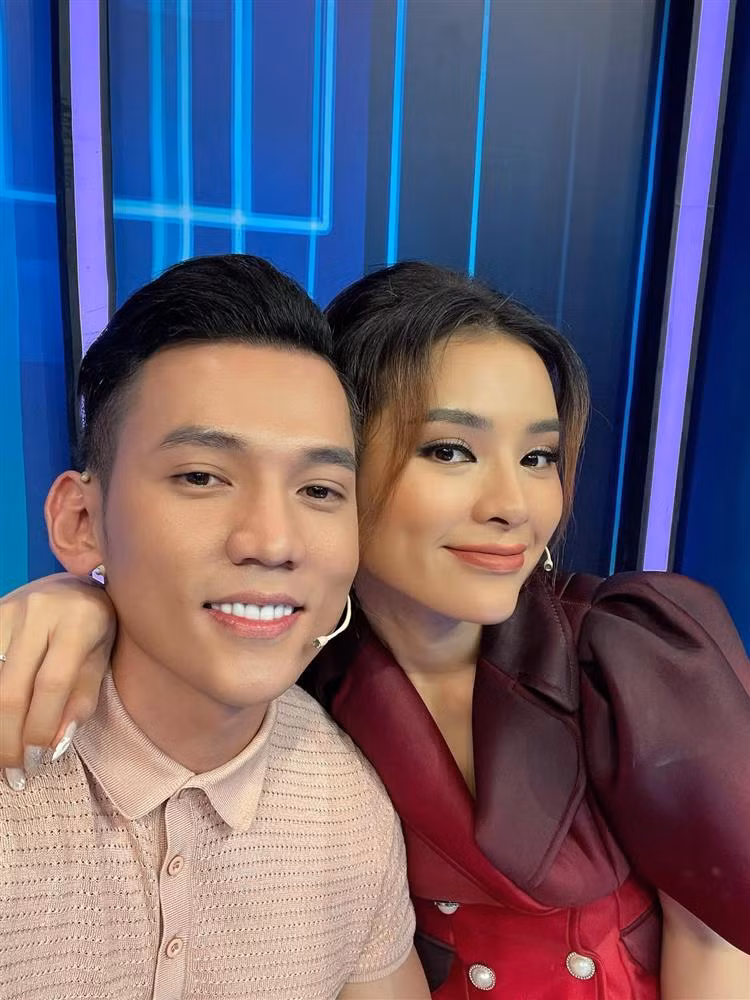 Nha Ly Binh xay cuoi vo bi che, Phuong Trinh Jolie noi gi?-Hinh-3