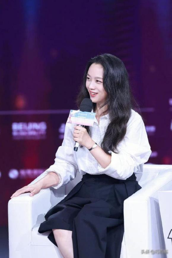 Thang Duy o tuoi 42 gay chu y voi nhan sac 