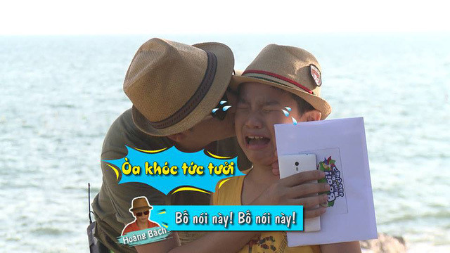 Con trai Hoang Bach 14 tuoi, khong ap luc vi noi tieng tu be