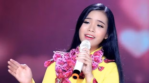 Con nuoi Quynh Trang da roi vong tay cua Phi Nhung trong am tham?-Hinh-5